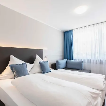 Westend 3* Munich