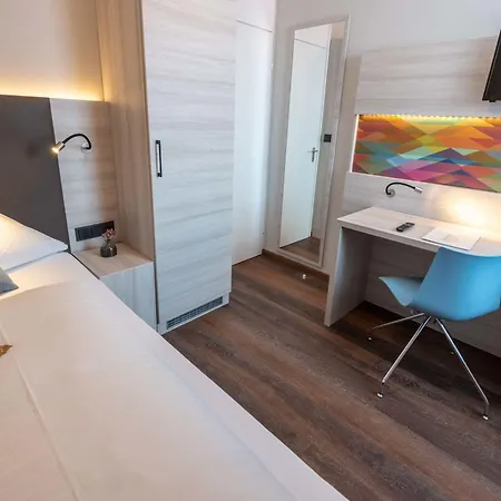 Hotel Westend München