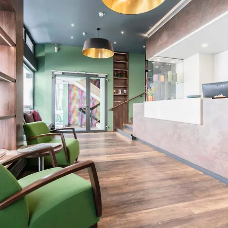 Hotell Westend 3*