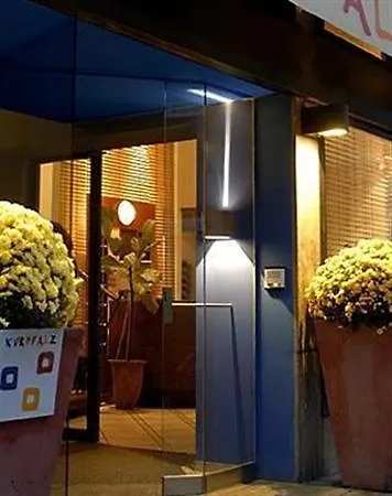 Westend Отель