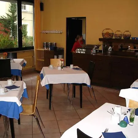Westend Отель 3*