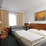 Westend Hotel Munich