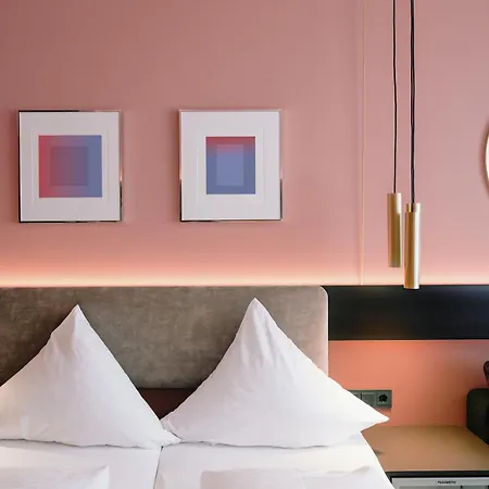 Ξενοδοχείο Westend 3*